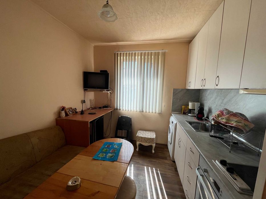 Продава се Двустаен апартамент в Казанлък - 70 кв.м за 1603 €/кв.м - Снимка #6