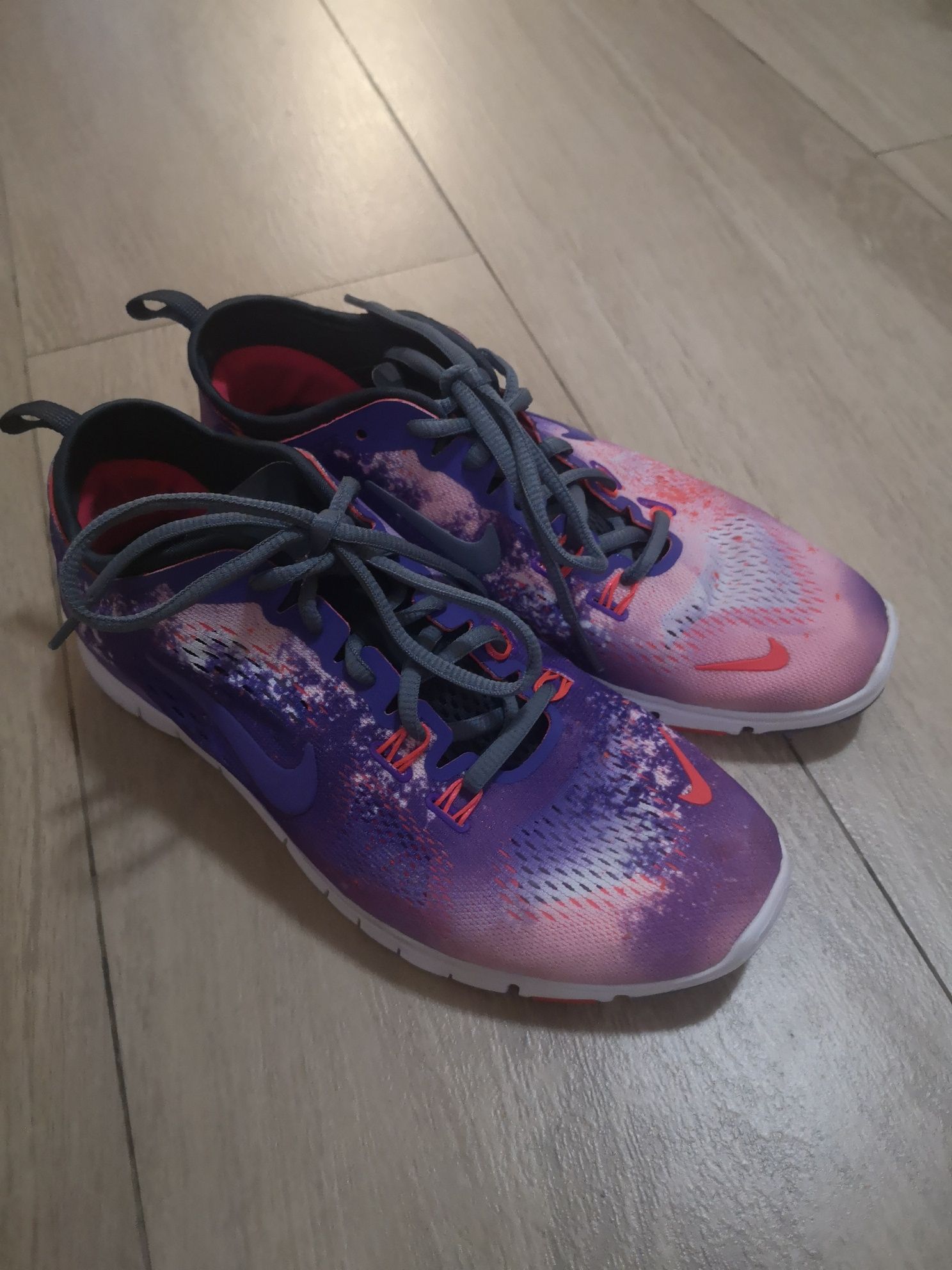 Дамски летни маратонки Nike Free 5.0 размер 38
