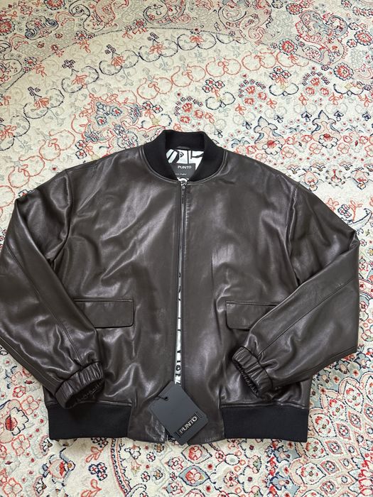 Продам новую кожаную куртку бомбер Punto,р.XL.