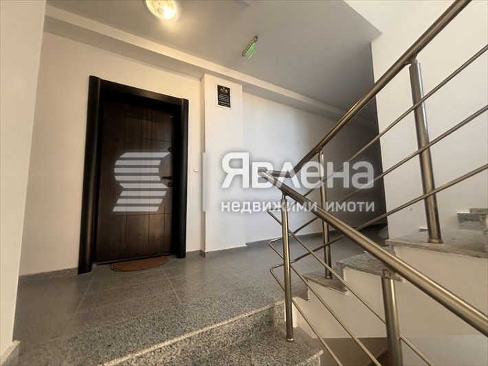 Панорамен Тристаен апартамент до ул. Прилеп