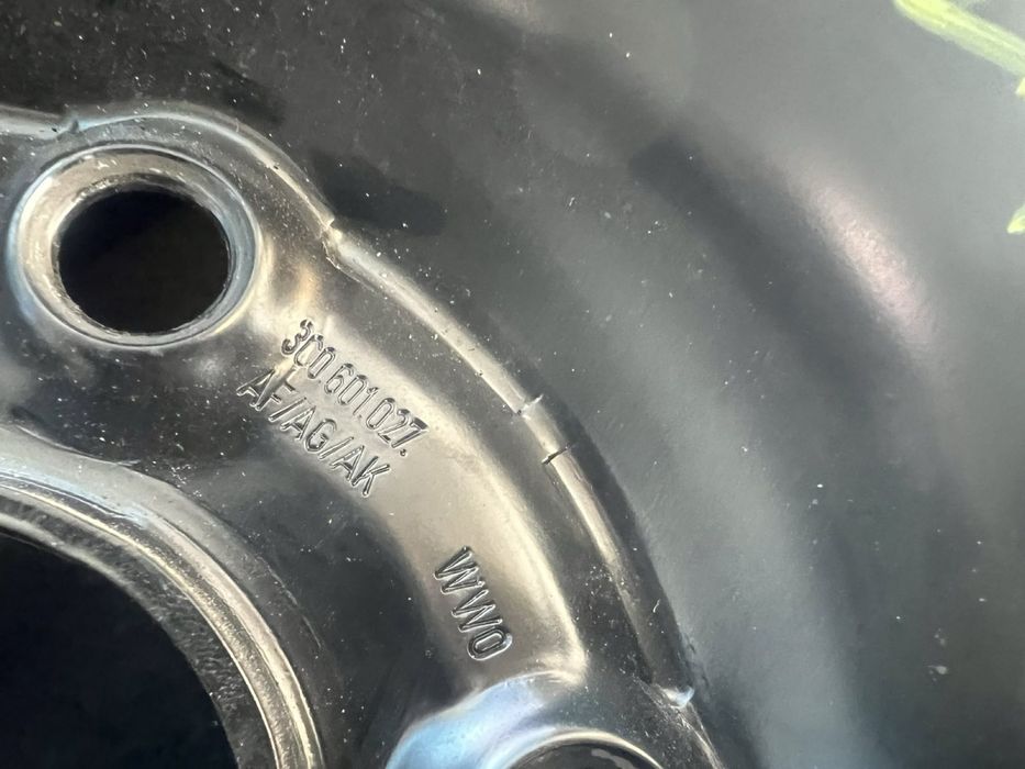 Резервна гума патерица VW Passat 7 205/55 R16 Et 45