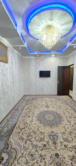 Чuл-13 Улучшeнка 3в4/2/5 балкон 2/6  меб+тех Орueнтup Фархадский