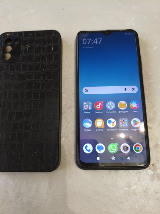 Продам смартфоны в отличном состоянии