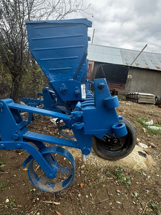 Vand cultivator de piatra neamt