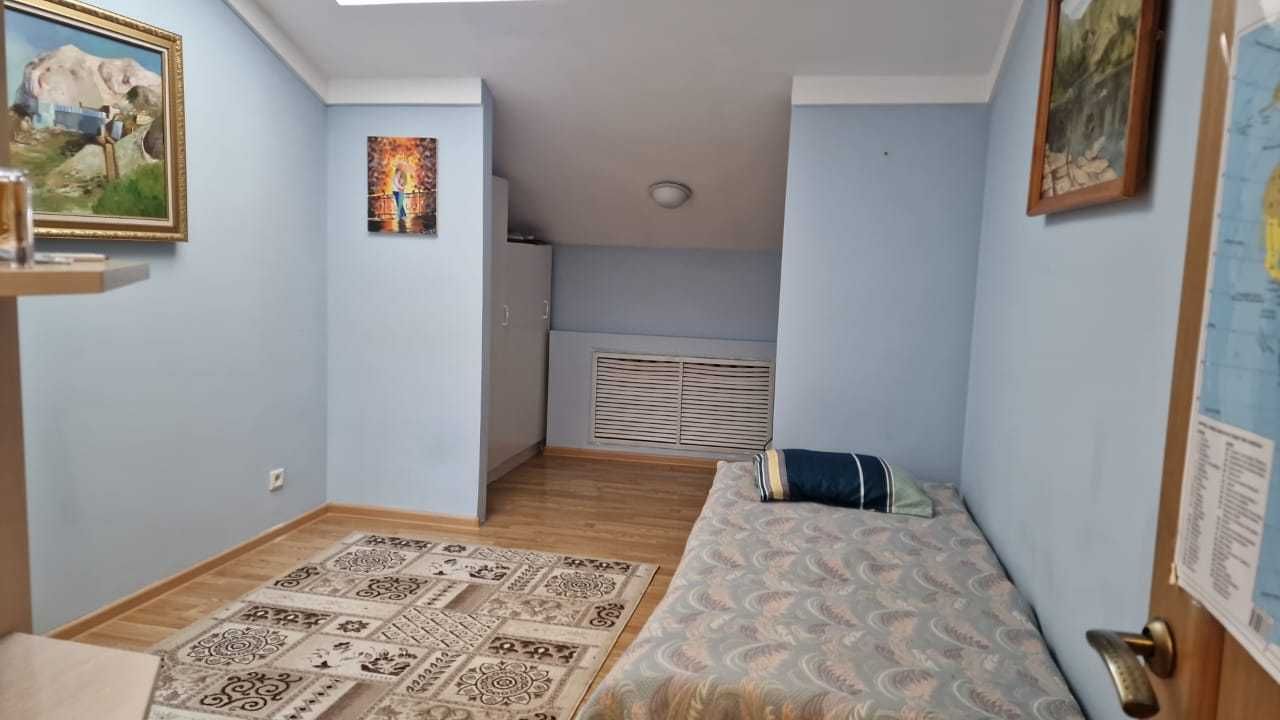 Квартира 3-х комнатная двухуровневая на набережной в Астане кирпичный