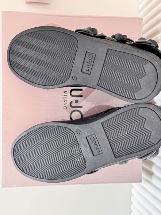 Нови боти Liu jo