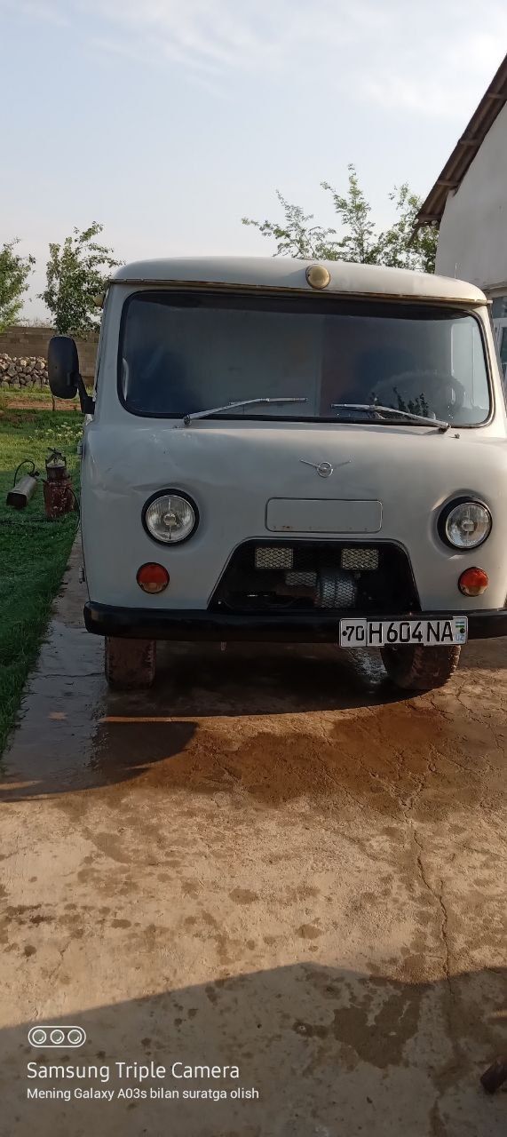 Uaz yuk furgon 1996 yil gaz_bnzen