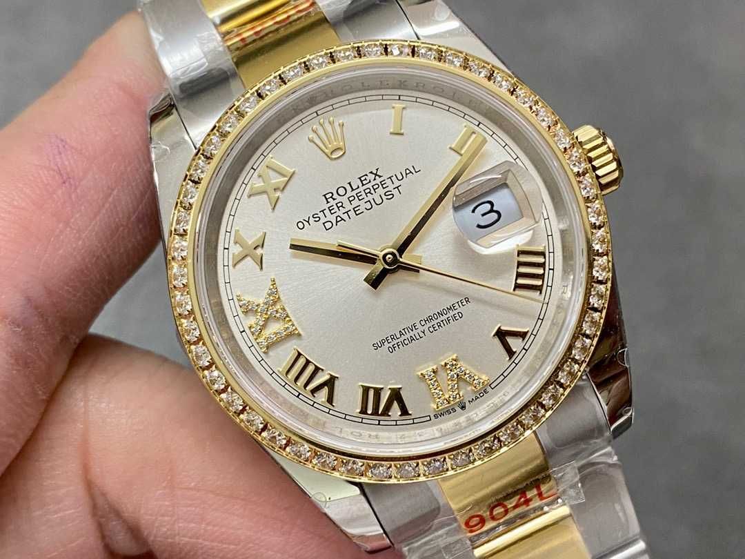 Rolex Datejust 36mm oyster silver gold