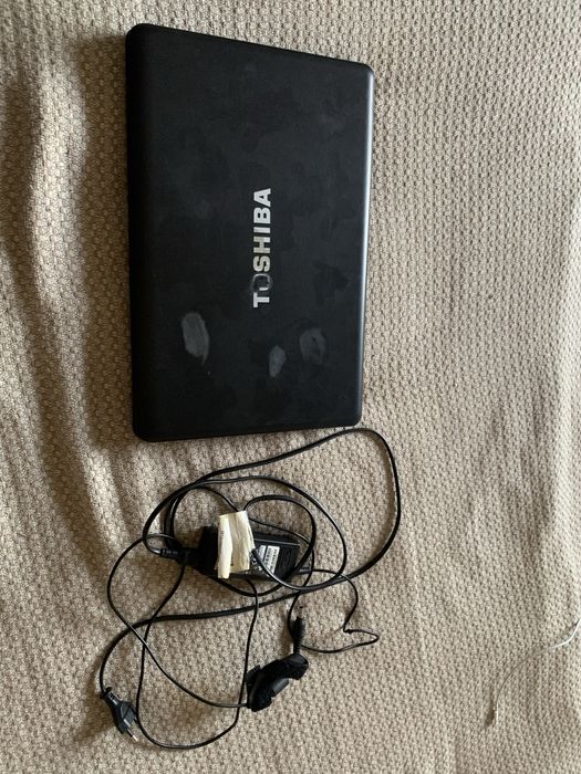 Продам ноутбук Toshiba