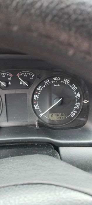 Scoda Octavia 1, 2004,   1.6 benzina