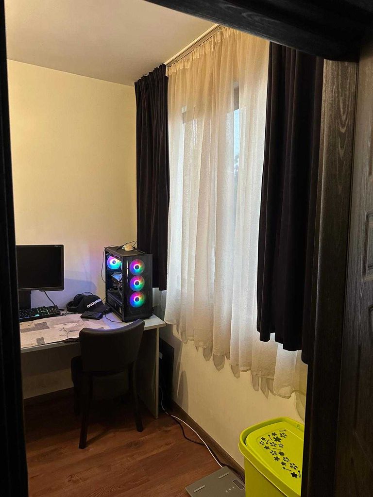Продава се Етаж от къща в Аксаково - 75 кв.м за 1454 €/кв.м - Снимка #12
