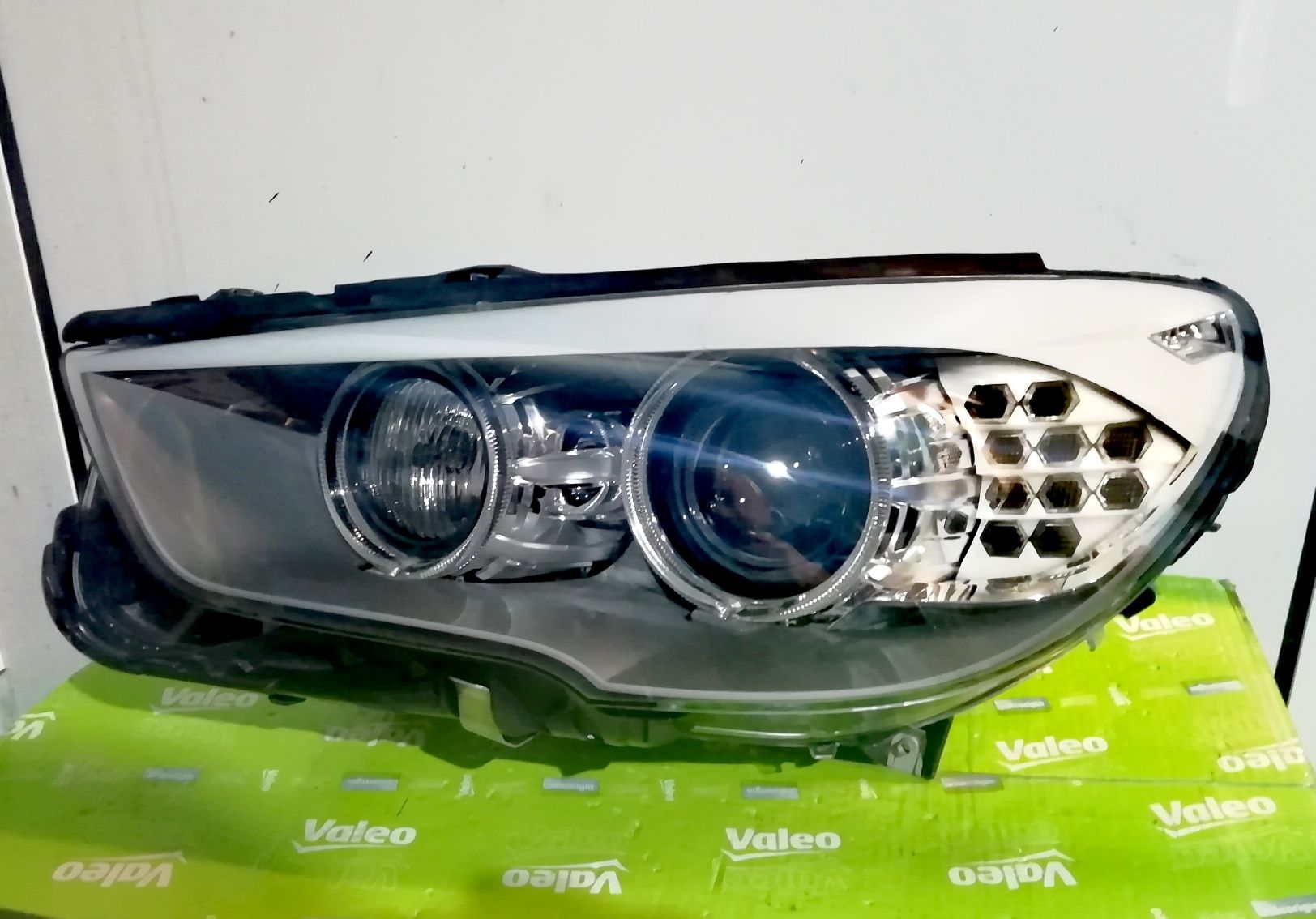 Фар фарове за BMW 5 F07 GT / БМВ 5 Ф07 ГТ Dynamic-Xenon LED.