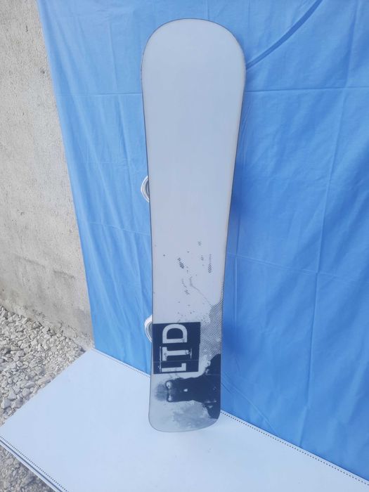 Сноуборд LTD Trust Anti Cam Cap 154см с автомати