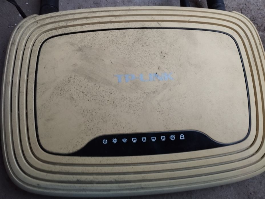 wi fi роутер.рабочий или нет незнаю.за все 30тысячь