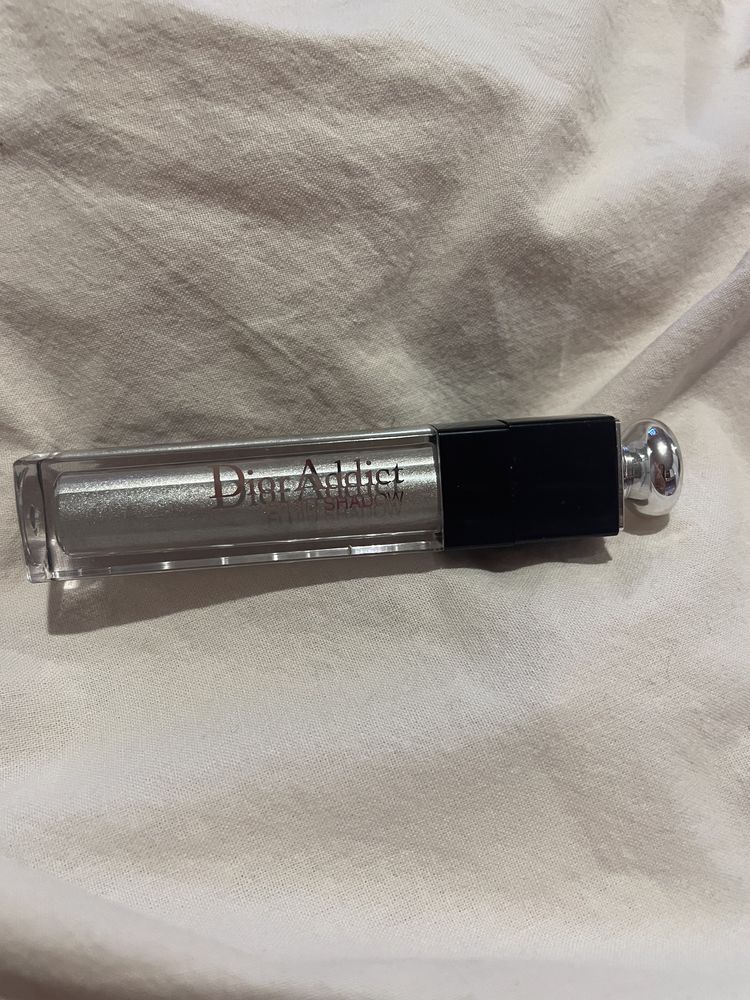 Течни сенки на dior