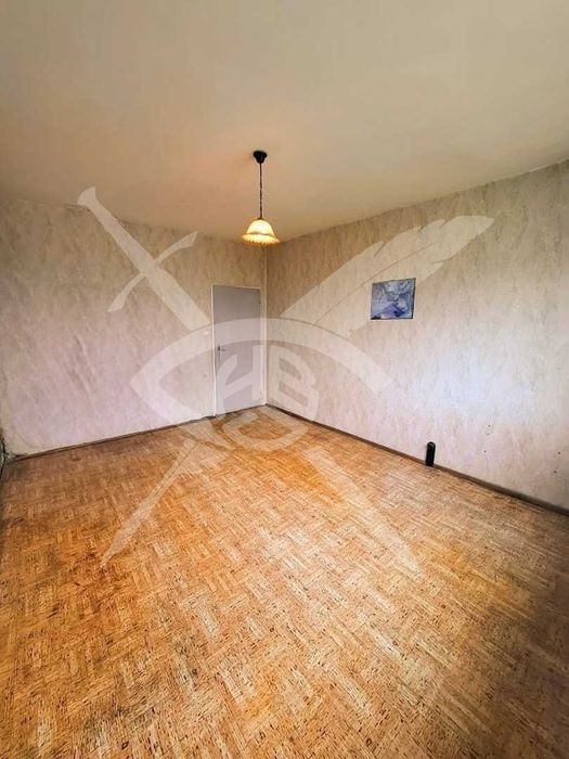 Продава се Тристаен апартамент в София, Надежда 1 - 88 кв.м за 2200 €/кв.м - Снимка #2