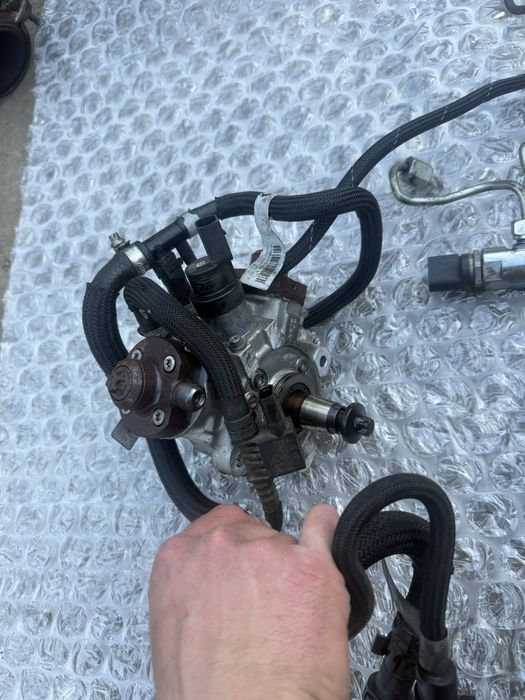 Горивна система БМВ N57d30A 258 (Gorivna sistema BMW N57d30A 258)