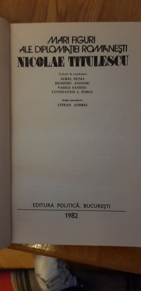 Carti Nicolae Titulescu si Diplomati ilustri