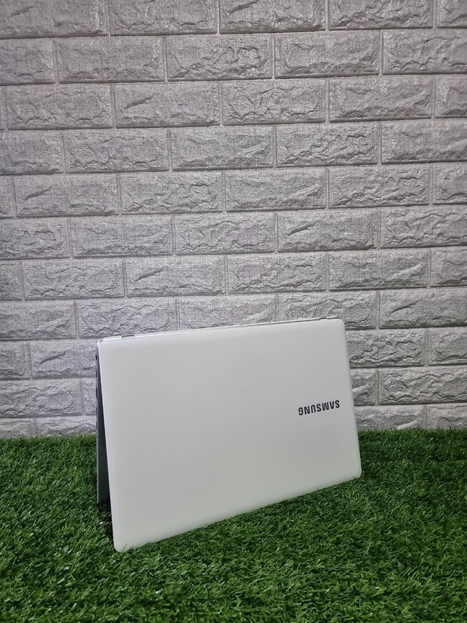 Samsung Ок'итувчи ва талабалар учун зур таклиф.