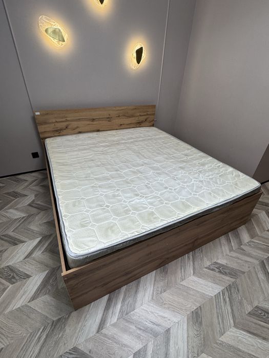 Продам двухспальный кровать