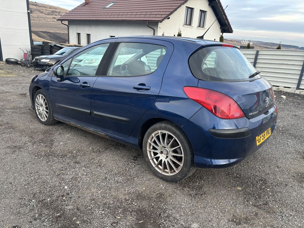 bara fata Peugeot 308 1.6Hdi dezmembrari peugeot an2008