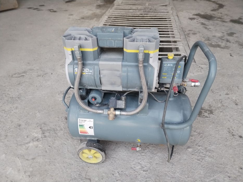 Kompressor sotiladi, holati ideal