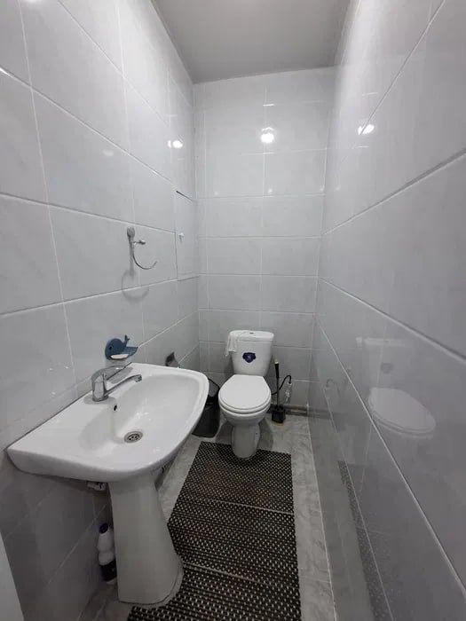 Продаю 2-х комнатную квартиру Сергели Спутник 16а