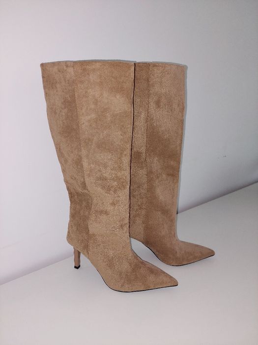 Велурени високи ботуши