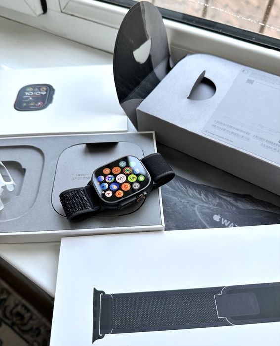Apple iWatch Ultra 2 Black Titanium 49mm