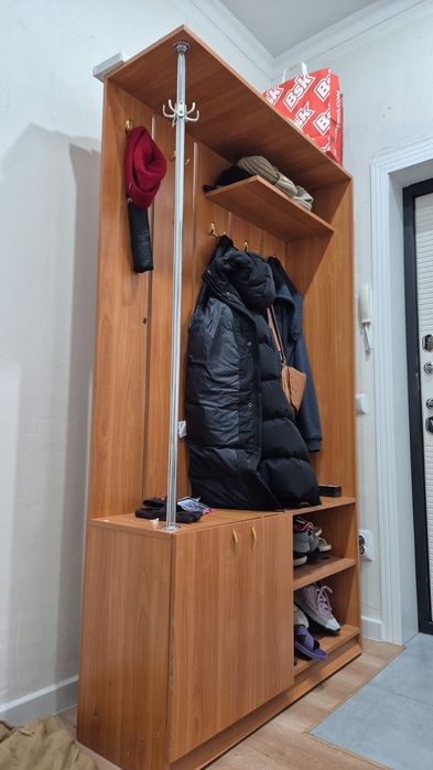 Прихожая шкаф для вешей