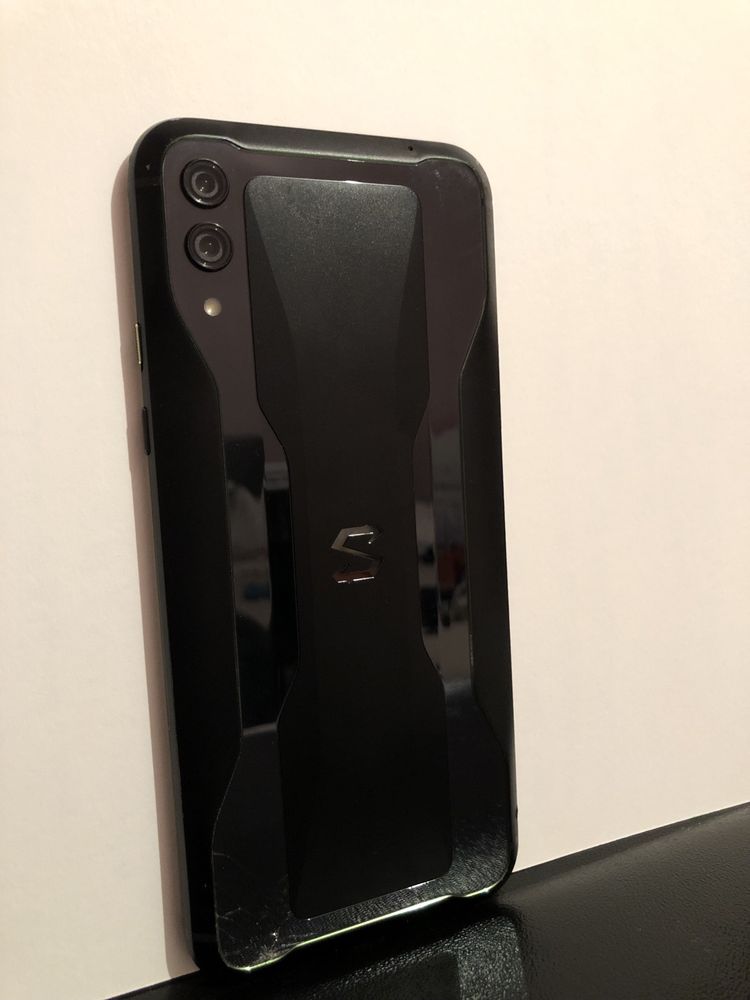Xiaomi black shark 2