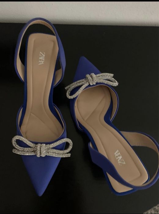 Pantofi sandale Zara marimea 38