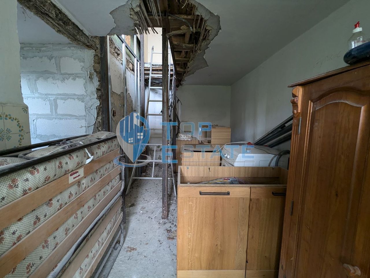 Продава се Къща в с. Садина, Област Търговище - 85 кв.м за 177 €/кв.м - Снимка #6