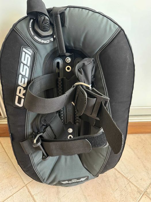 Продавам чисто ново крило Cressi Aquawing, 38 lbs.