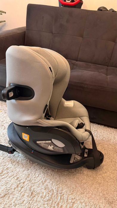 Joie i-Spin 360 – scaun auto rotativ 0-4 ani