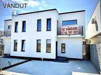 Vand casa tip duplex in Via Carmina