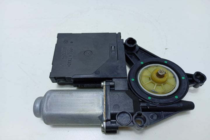 Motoras macara stanga fata 1K0959793C Skoda Octavia a 2-a generatie s