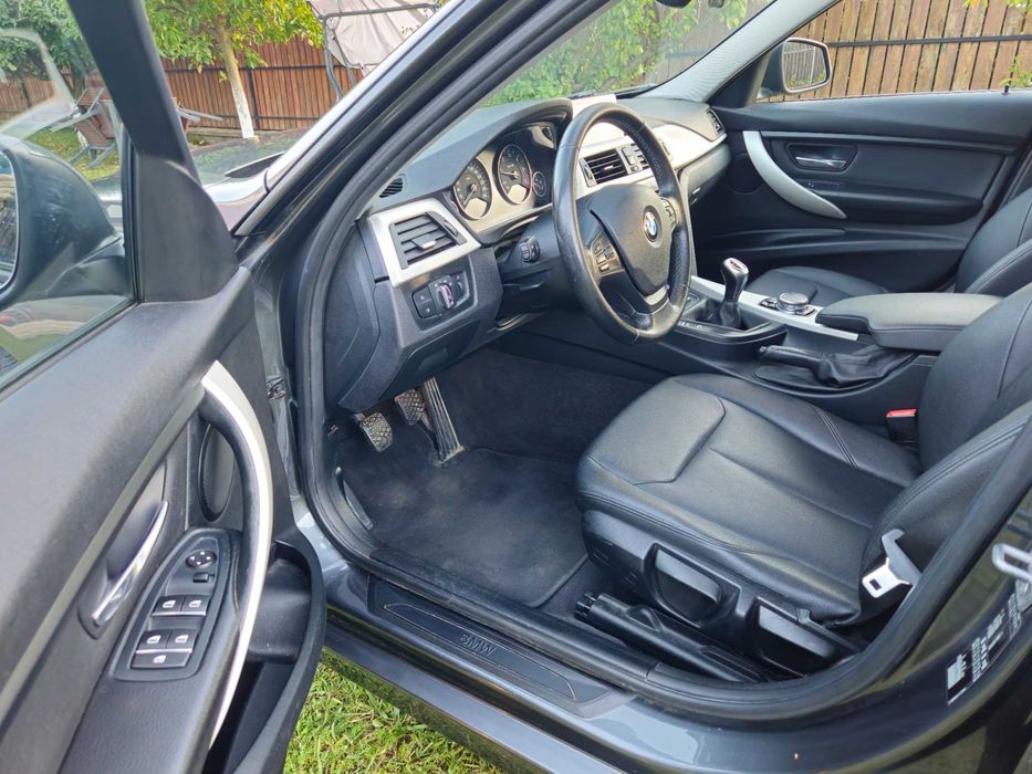 BMW 3 Series Touring 318d Facelift Leder / TVA Deductibil