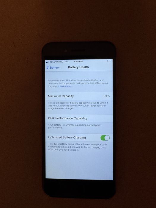 Iphone 7 red 32 gb  91% sanatate baterie