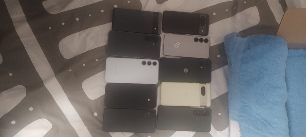 vand lot de telefoane engross