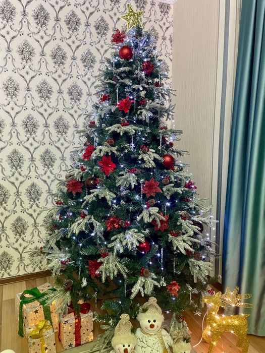 Продам ёлку 240 см