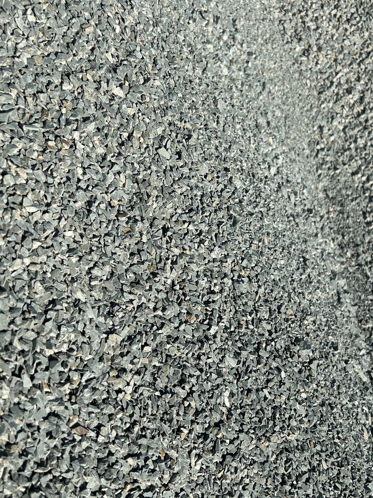 Piatra de calcar decorativa 16/32mm/granit concasat/piatra cale ferata