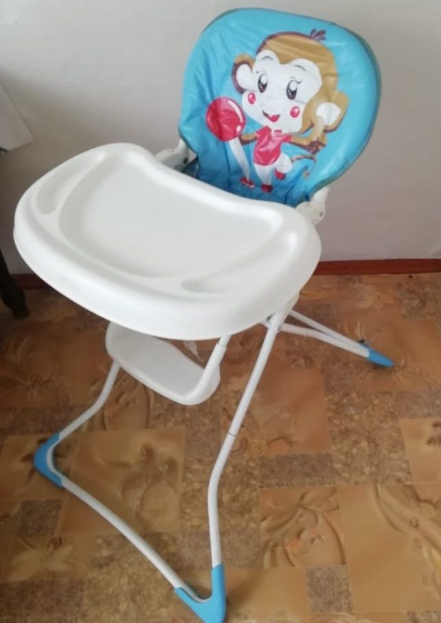 Продам детский стул для кормления.