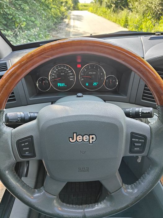 Jeep grand cherokee