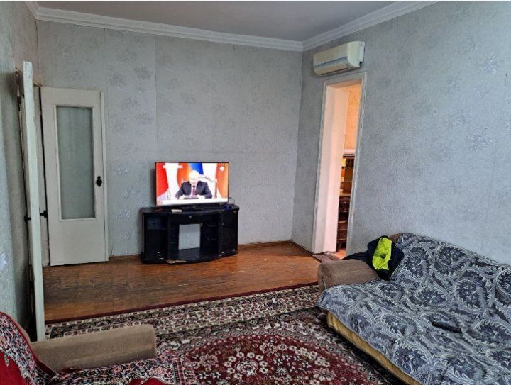 Тузель сдается светлая квартира рядом метро