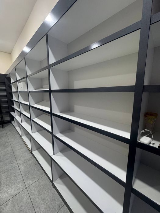 Stellaj — ideal holatda, arzon narxda!