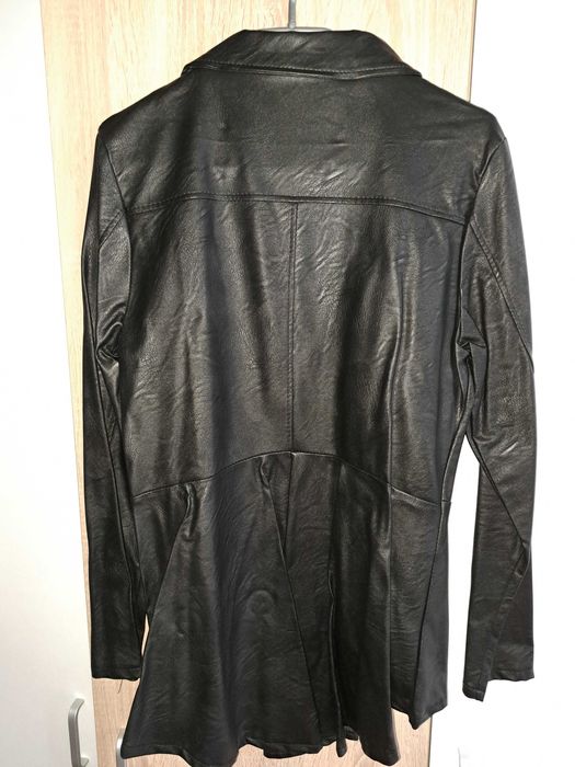 Кожено сако - без забележки