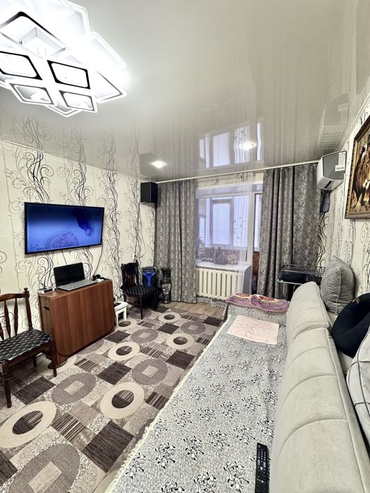 2 комнмтная, 50 лет октября 92