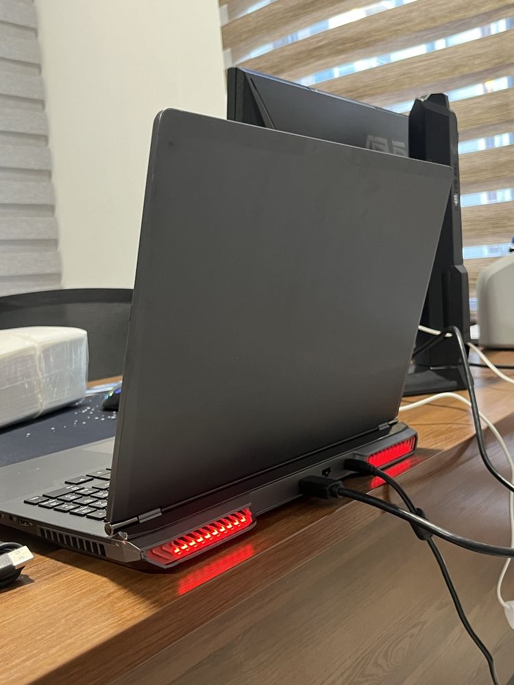 Ноутбук i9-12900, Rtx 4060 - 8gb, мощый игровой