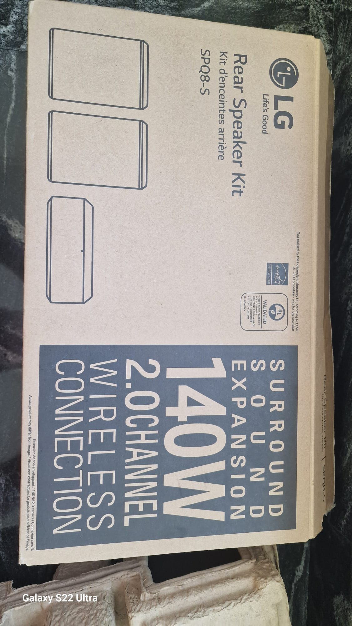 De Vanzare Sistem  LG SPQ8-S 2.0 Channel Sound Bar Wireless Rear Speak